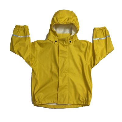 PU Fabric Boys Lekki wodoodporny płaszcz o grubości 0,32 mm z nylonowym zamkiem błyskawicznym